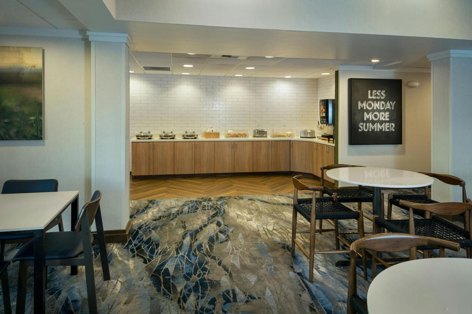Fairfield Inn & Suites By Marriott Anchorage Midtown Exterior foto